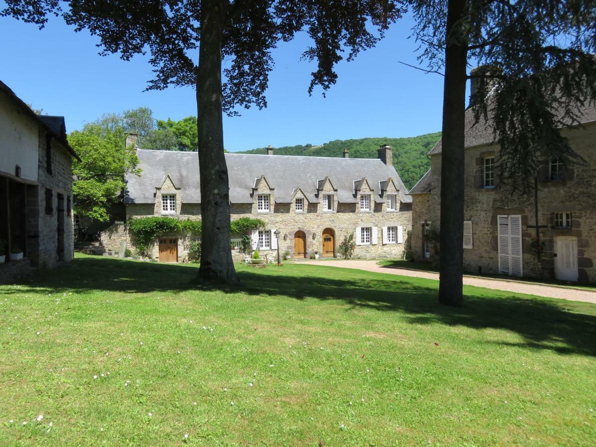 Le Manoir De Placy - Chambres D'Hotes Clécy Екстериор снимка